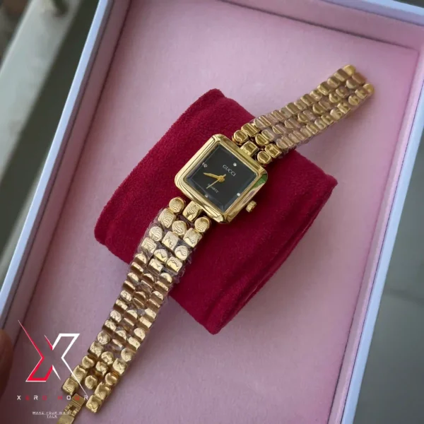 GUCCI SQUARE DIAL IPG COATING LADIES QUARTZ MOVEMENT WATCH | STYLE LADIES WATCH