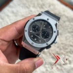 Hublot Classic Fusion silicon strap black silver - Image 5